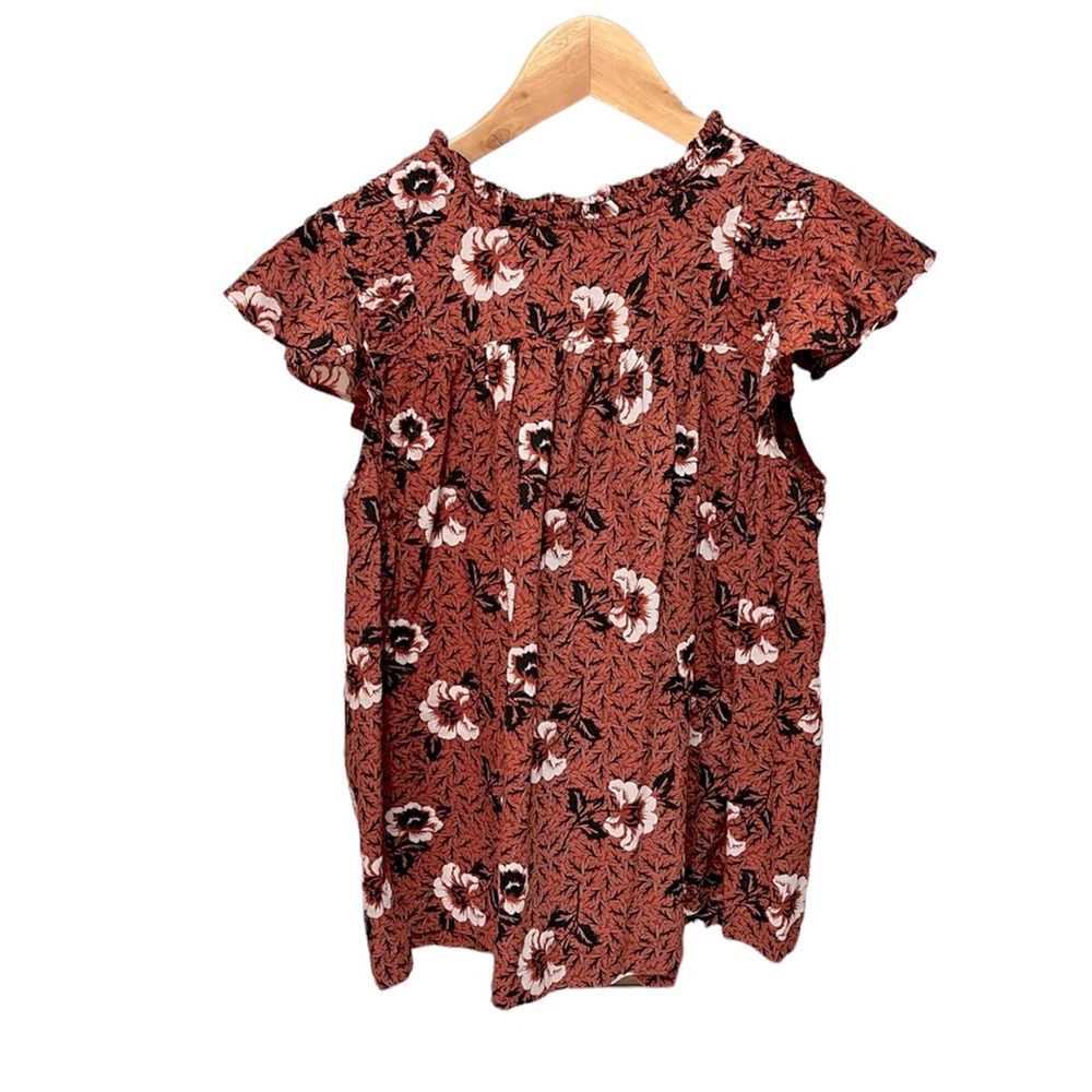 BANANA REPUBLIC flutter sleeved, rust colored blouse.